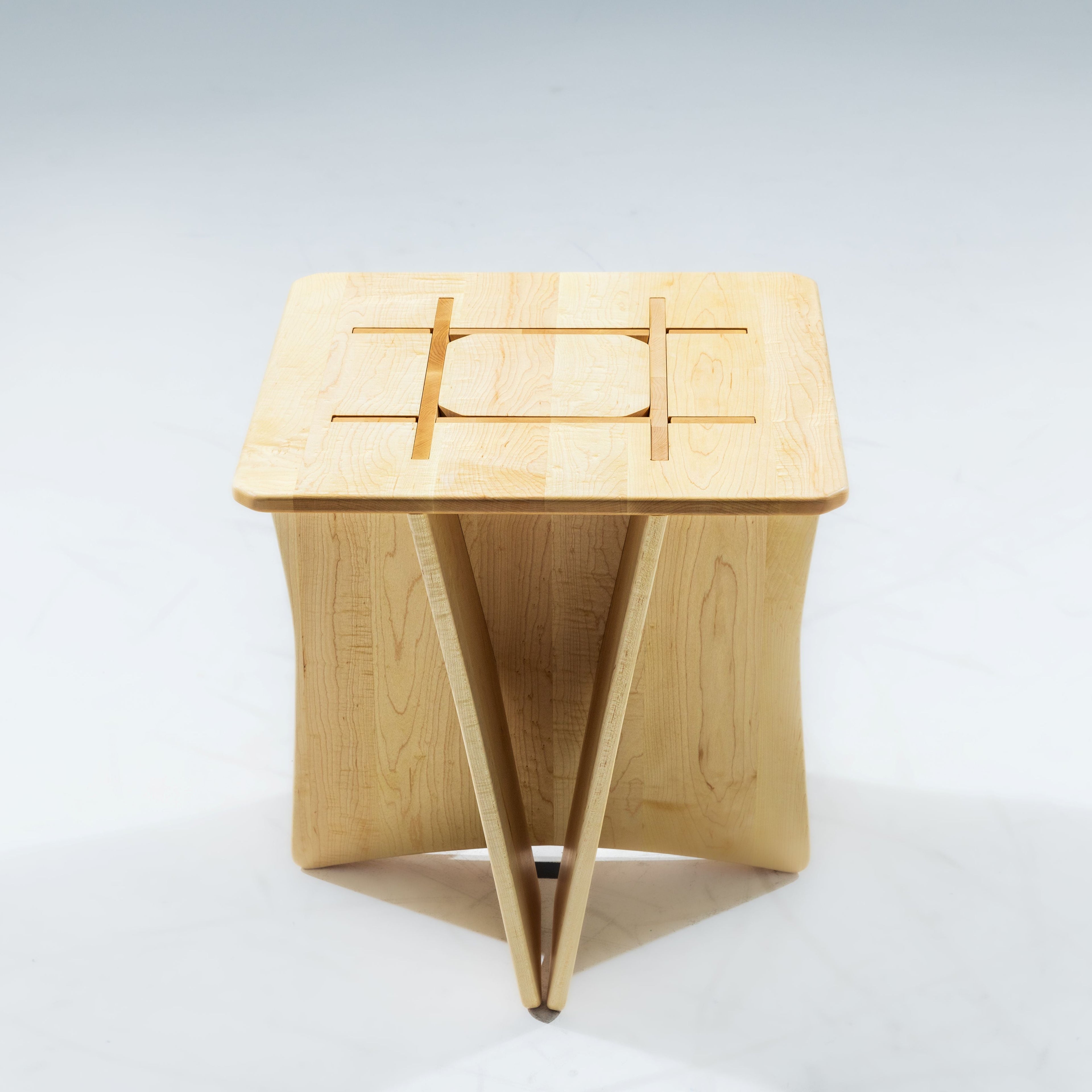 Maple Banks End Table